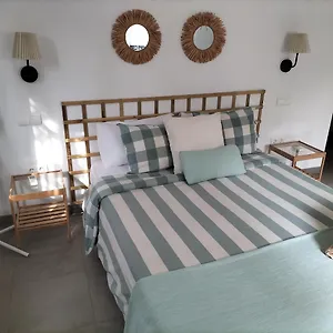  Holiday home Quiet House In